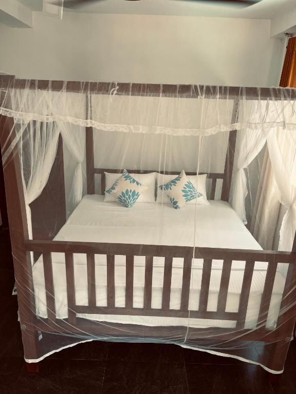 Submarine Rest - Beach Property, Unawatuna