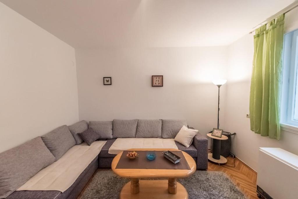 Chill Apartment Close 2 Stadium - 5