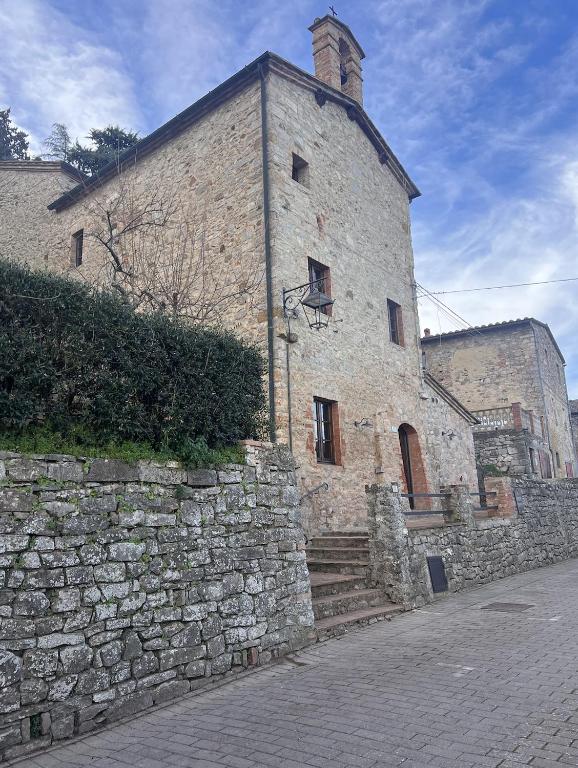 1. Rocca d'..
