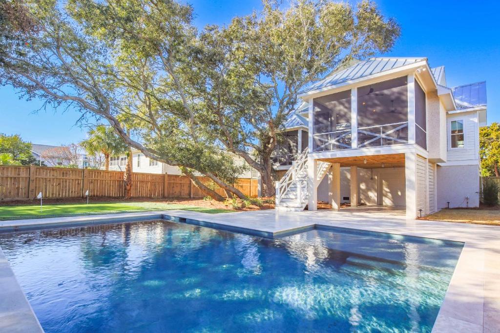 Sparkling Sea, Isle of Palms