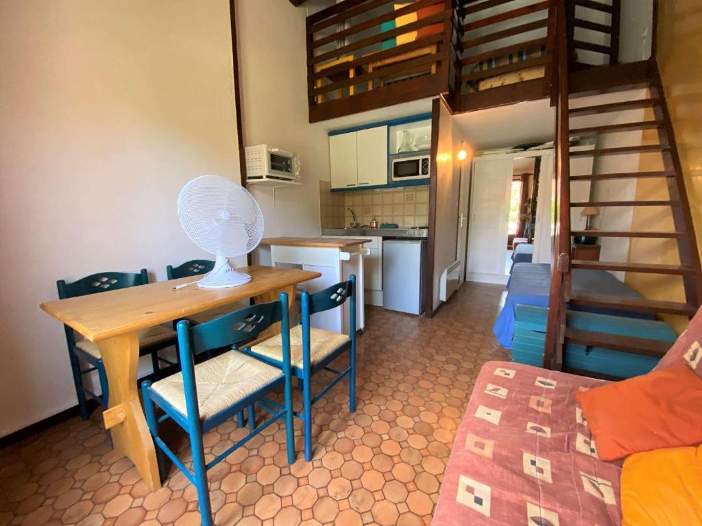 Maison studio mezzanine avec parking privé GN020-095 - 2