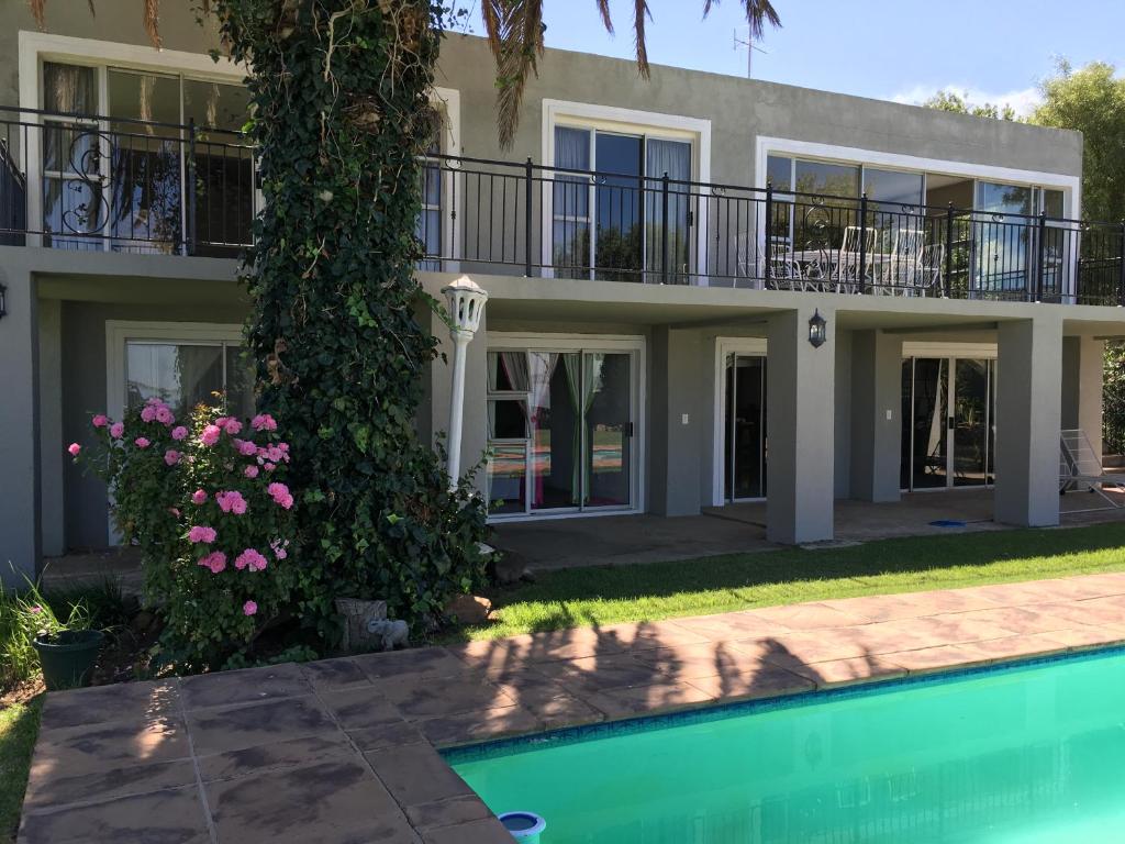 Vaal Delta Lakeview and Villa in Deneysville, South Africa reviews