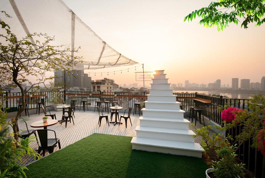 Westlake Pearl Aparthotel & Spa - By Pegasy Group