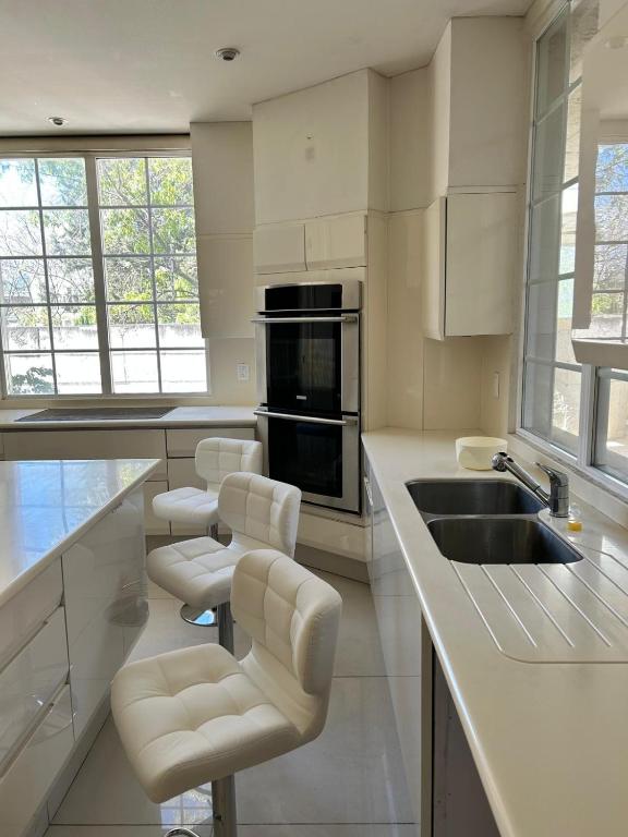 Modern room with balcony - 5