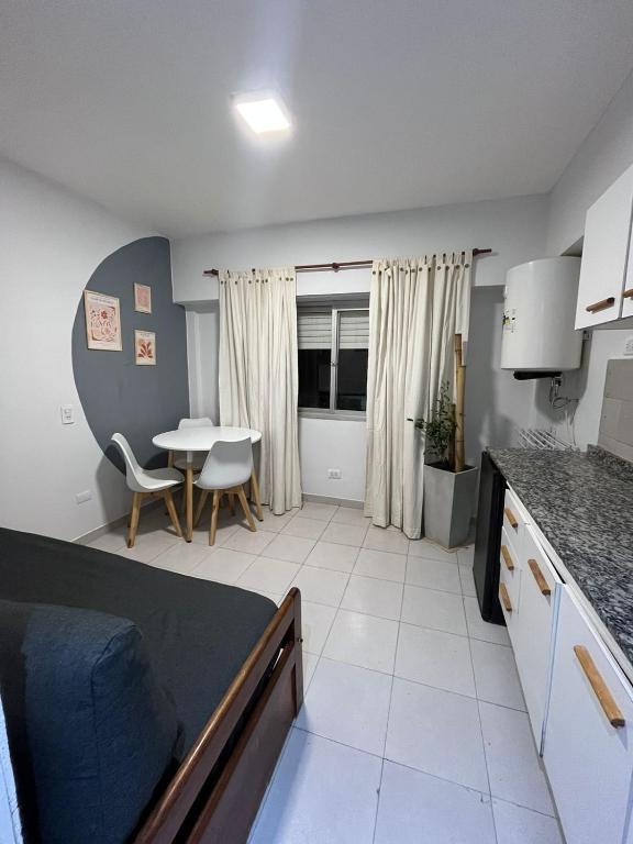 Departamento en zona aldrey - 3