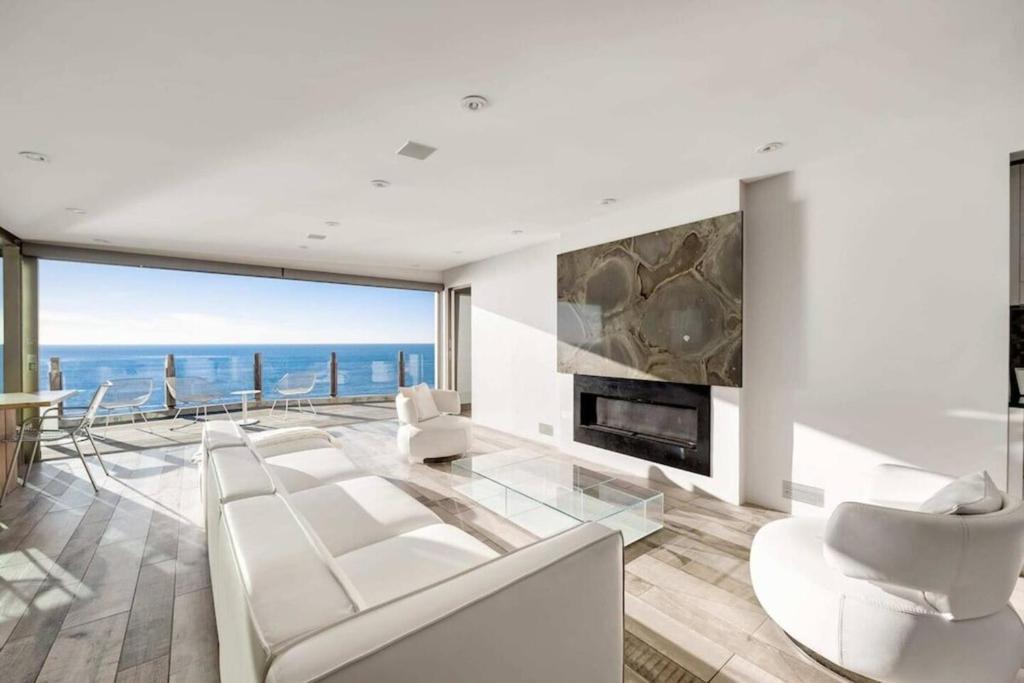 Hi-Tech Hideaway - Modern & Ocean Front!, Solana Beach