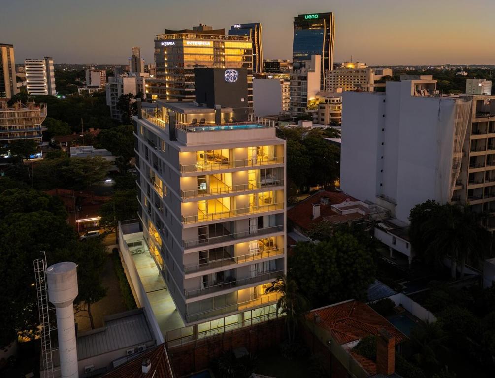 306 Emerald! Edificio Boutique a metros del Shopping del Sol! - 3