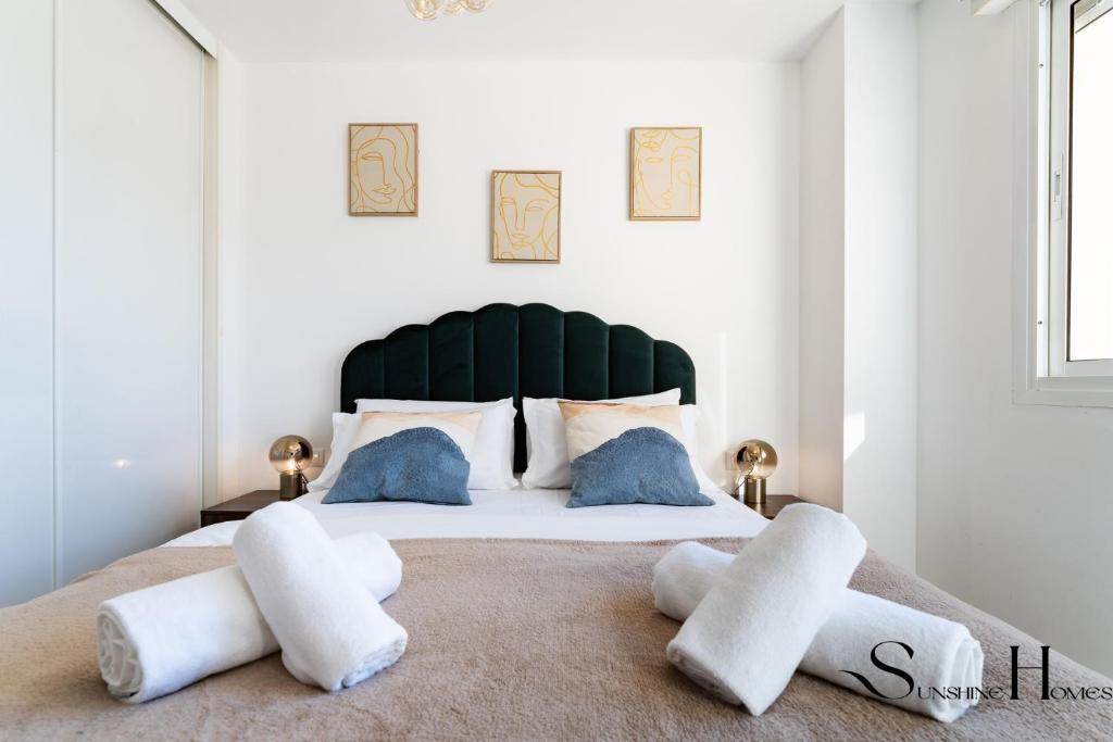 Coastal 2BR Apartment, Parking, Pool - 2