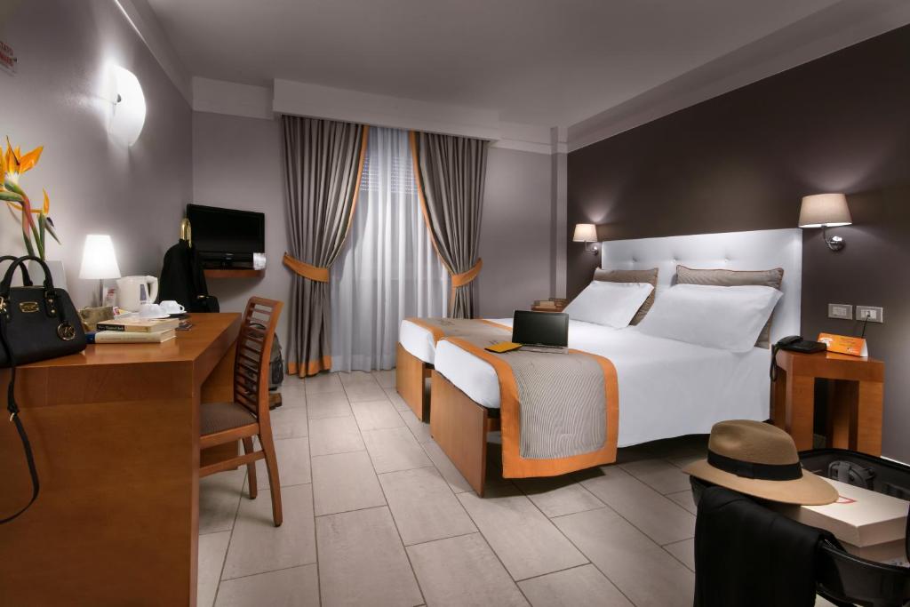 Hotel Il Viandante photo