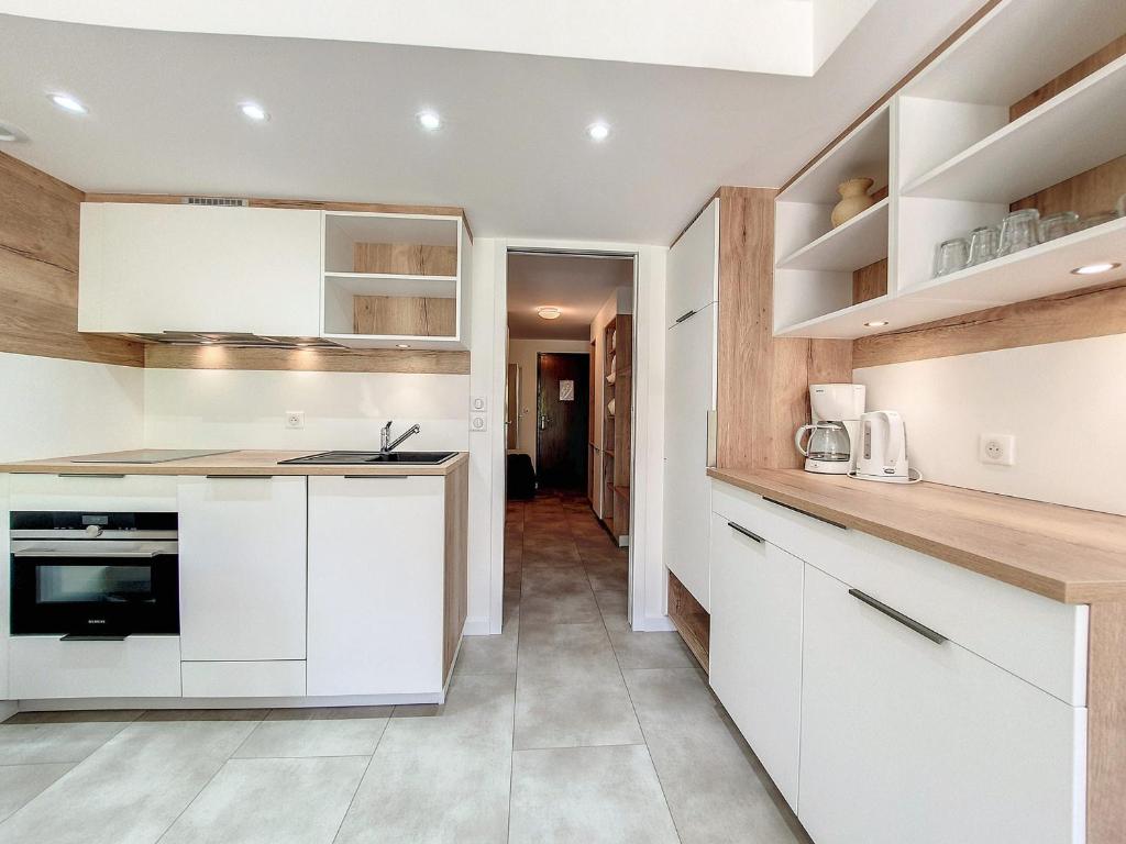 Studio 29m², Terrasse Sud, 4 pers, Garage, Wifi - FR-1-818-62 - 3