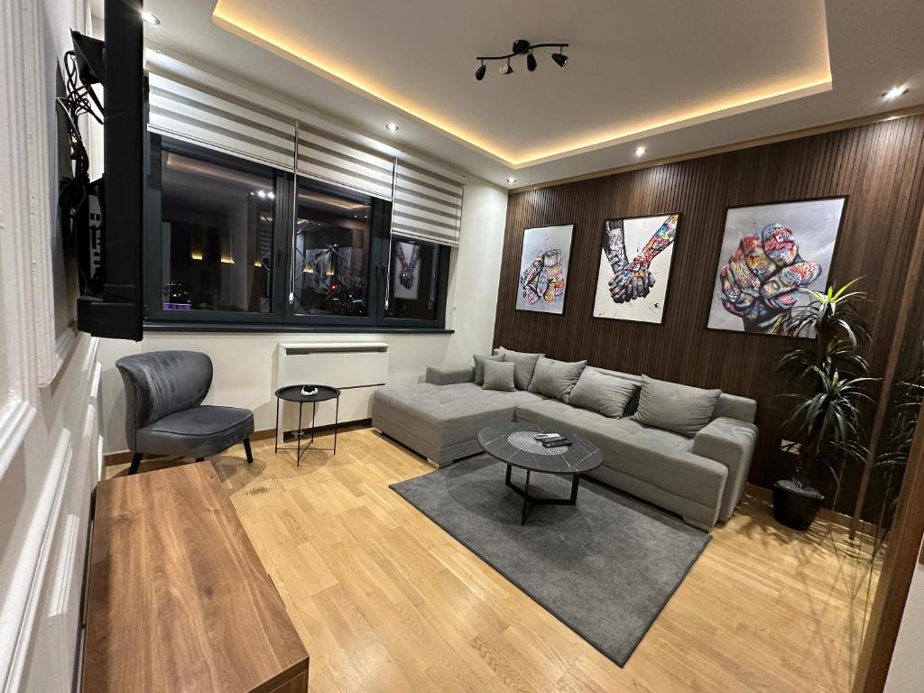 Modern Luxury in Belgrade Waterfront with Views - 2