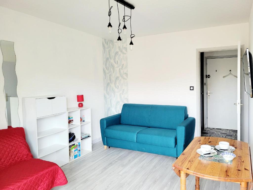Studio rénové en bord de mer à Canet, proche commodités, idéal pour 3 personnes - FR-1-794-158 - 2