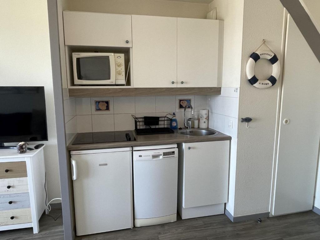 Appartement à Arzon avec piscine, proche plage et voile - FR-1-775-12 - 3