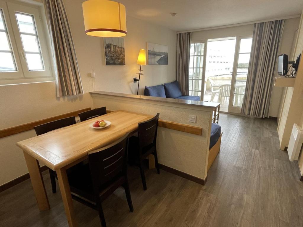 Appartement 4 pers à Arzon, piscine et parking, proche plage et port - FR-1-775-21 - 4