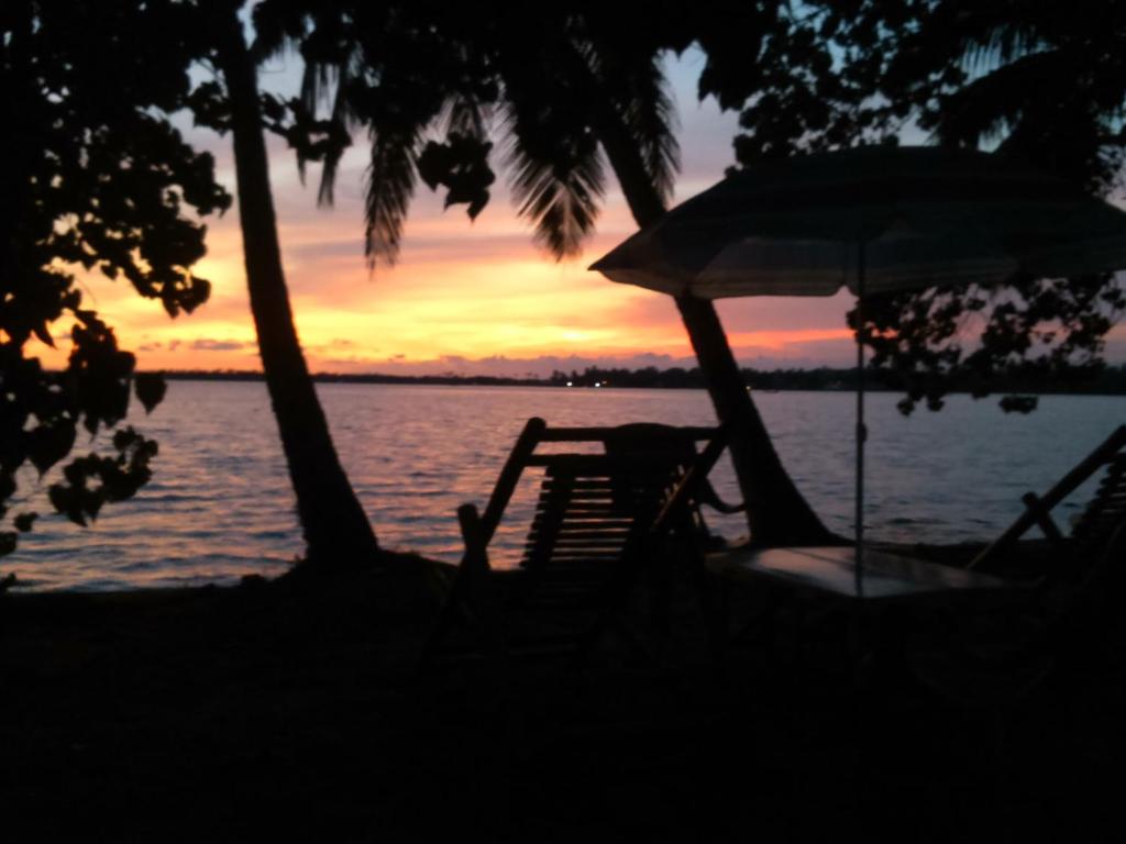 West Wind Homez - Home Stay photo