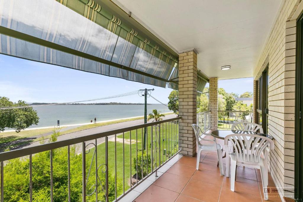 Channel Views, Bongaree