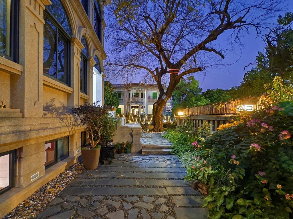 Xiamen Gulangyu Heitan Hotel