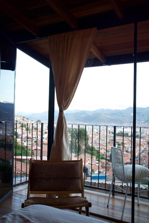 Mountain lodge with Spectacular View - 4