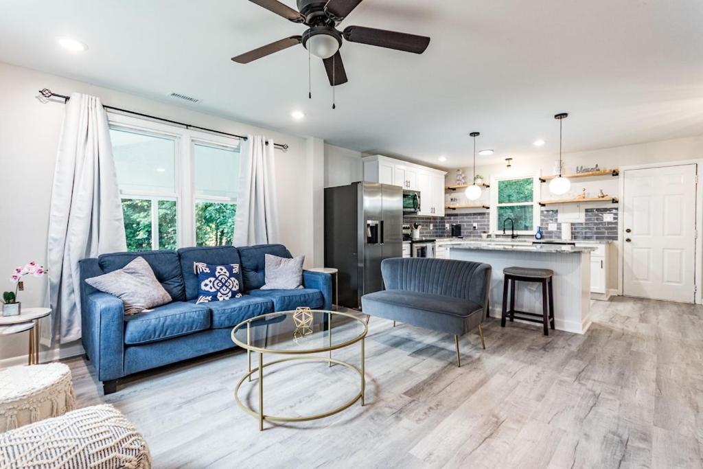 Cute ranch with king bed close to dtown Raleigh, Raleigh