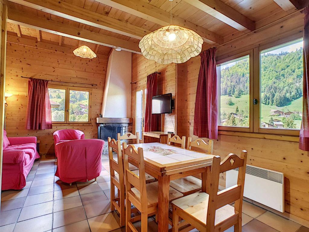 Demi-chalet cosy 6 pers à La Clusaz avec Wifi & Animaux admis - FR-1-818-100 - 2