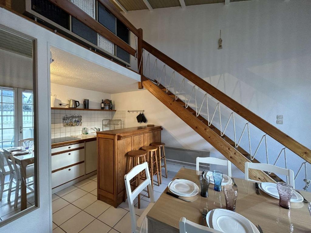 Charmante Maison 3 Pièces, Terrasse, Près de la Plage - FR-1-224C-333 - 3