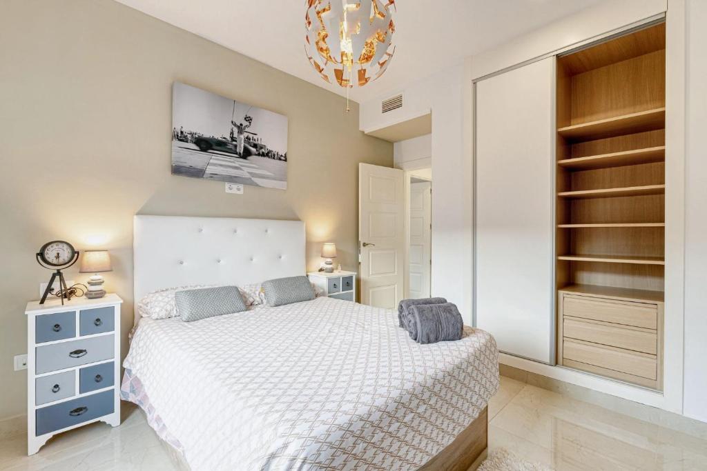 Spacious apartment with pool in the heart of Murcia - 128 m² - 4
