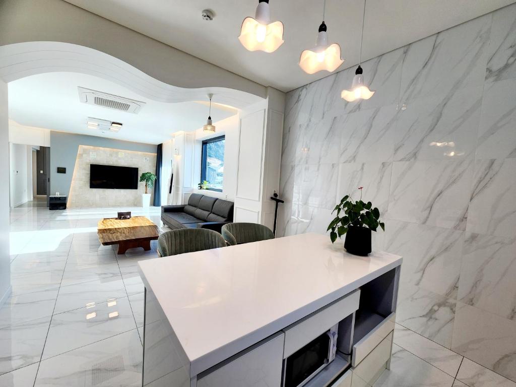 푸른제주 펜션 호텔 이미지 2