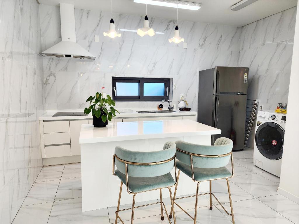 푸른제주 펜션 호텔 이미지 2