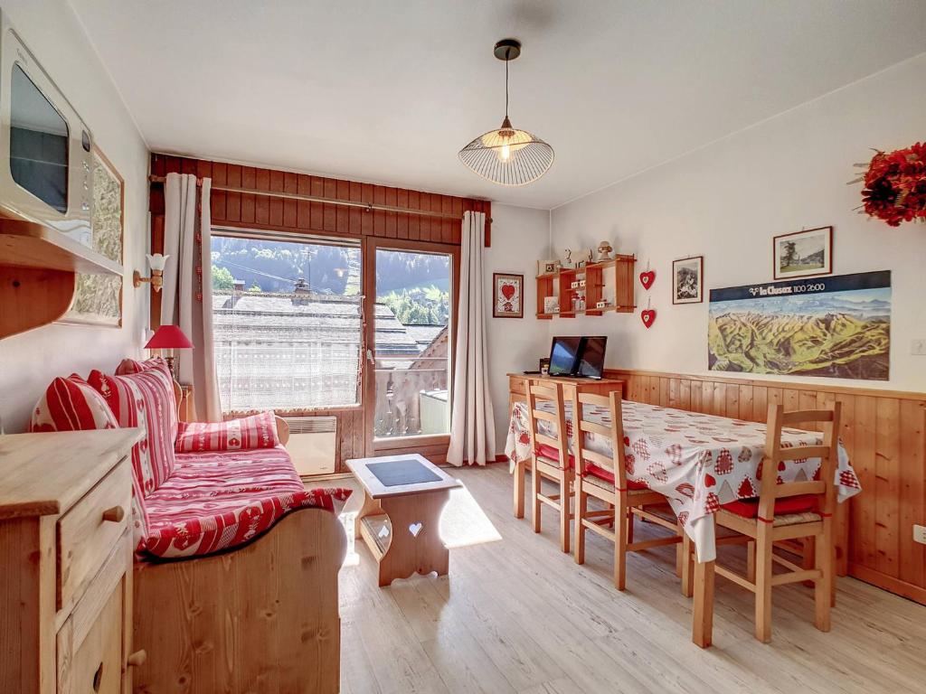 La Clusaz: Appartement 31m², 4 pers, Balcon Sud - FR-1-818-31 - 1
