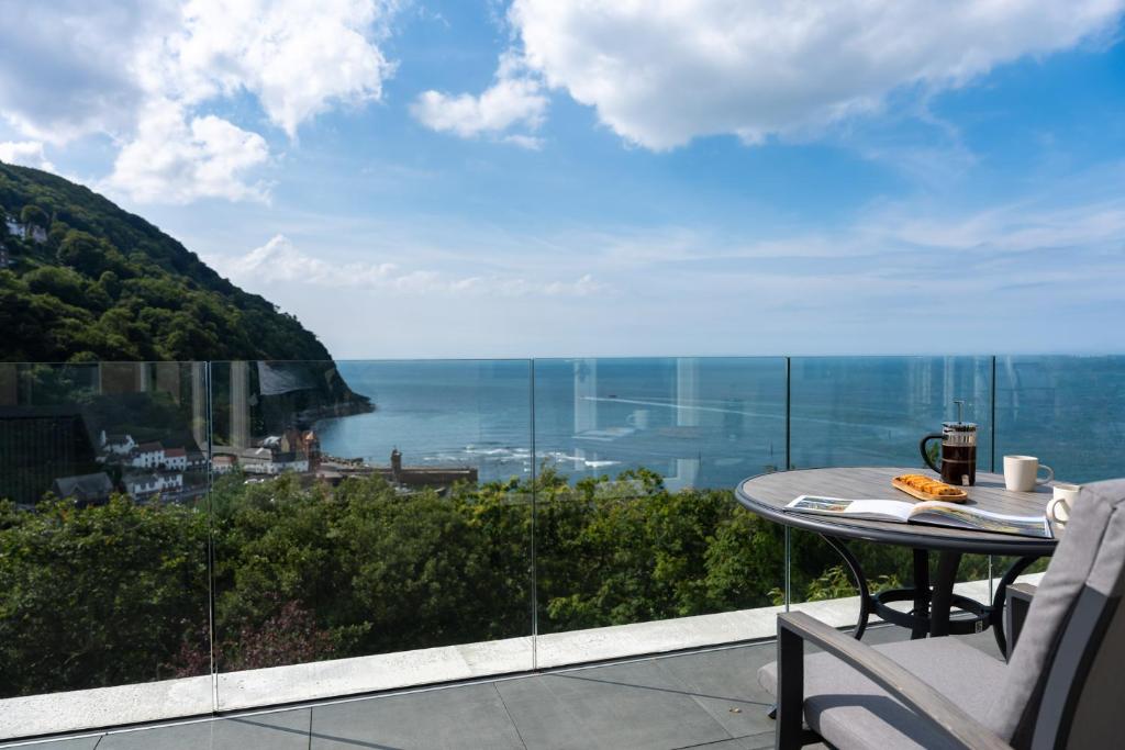 Harbour Watch, Stunning 2 BD Apt, Family Friendly, Sea View, Parking, Lynmouth
