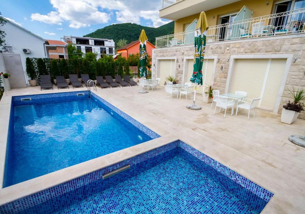 Sea Point II Apart hotel Tivat - 3