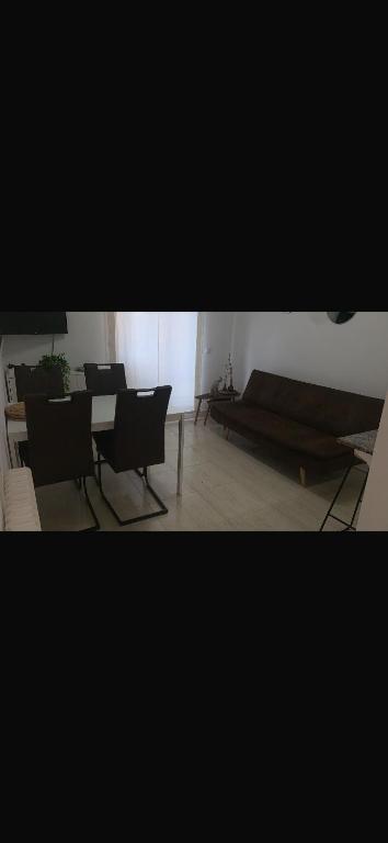 2 Habitaciones con vistas y 2 Terrazas en Primera Linea Playa Samil - 3