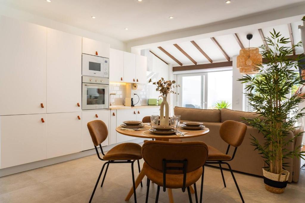 Chic Beach House 2 in Benalmadena by El Trocader - 4