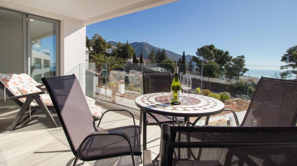 Stylish Central Apartment & Panoramic Views Mijas - 3