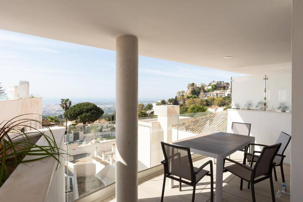 Mediterranean apartment with sea views in Mijas - 4