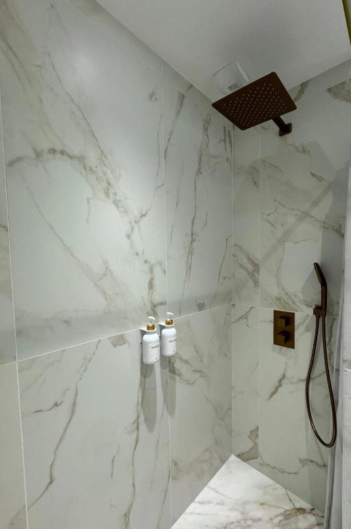 Appartement prestigieux à 5 minutes à pied de la gare et du palais de festival - 4
