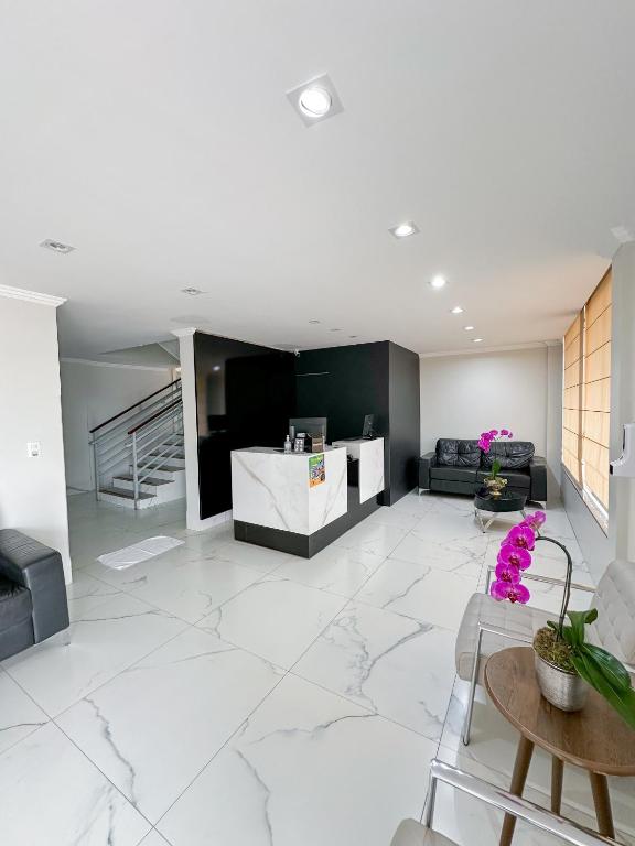 HOTEL ELDORADO ECONOMIC