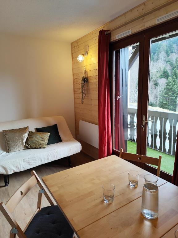Milky Way - Appartement en bas des pistes du Mourtis, Boutx