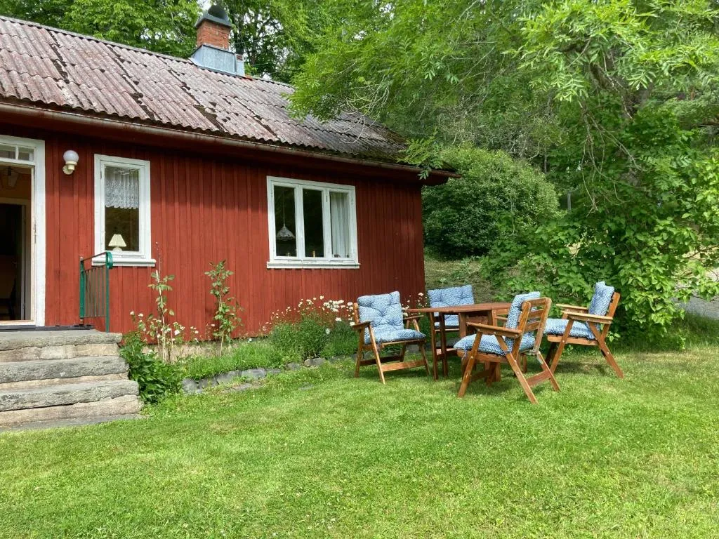 Lilla Halängen cottages, Mormors hus, hotel di Dalskog