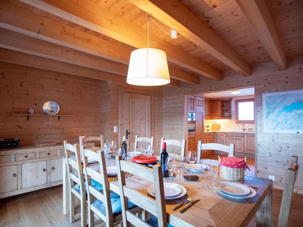 Chalet Chalet Casablanca by Interhome - 4