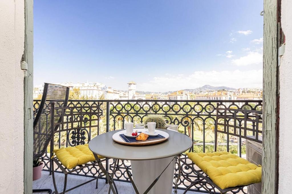 2 chambres, balcons, vue imprenable, climatisation - PALACE BLEU - 5