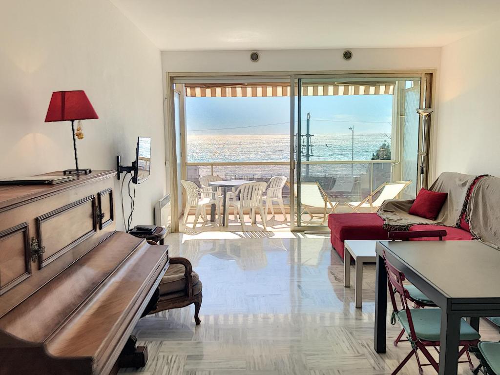 Bord de mer, terrasse vue mer 228L - 5