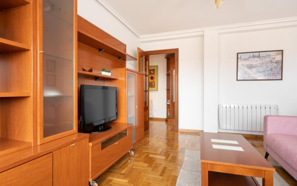 MyHouseSpain - Luminoso piso junto al centro - 3