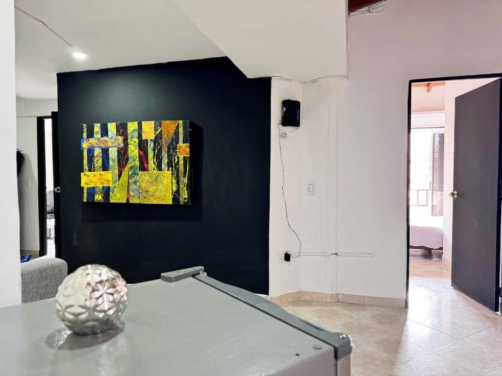 Apartamento cerca a Estadio con balcon y 5 habitaciones - 3