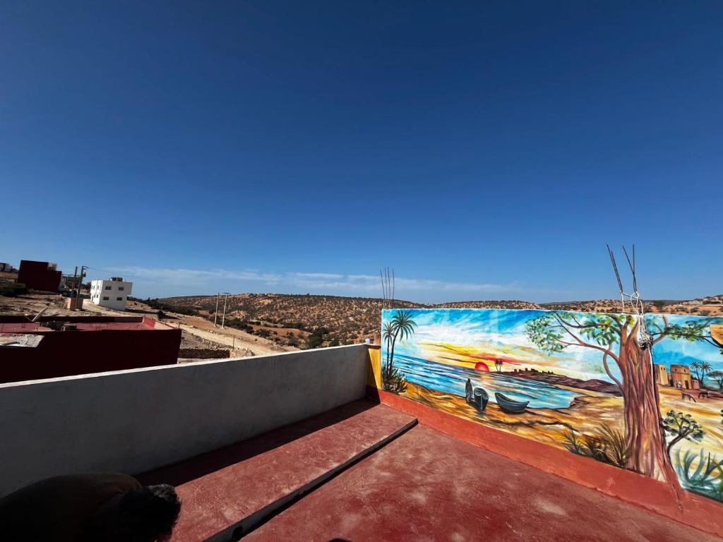 chez tom house, Ikouzza