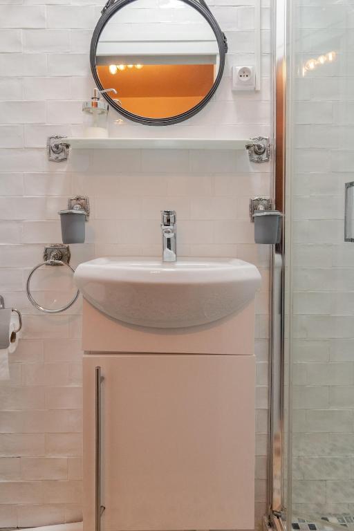 Studio Paris - Métro 7 Cadet - Quartier Faubourg-Montmartre - 5