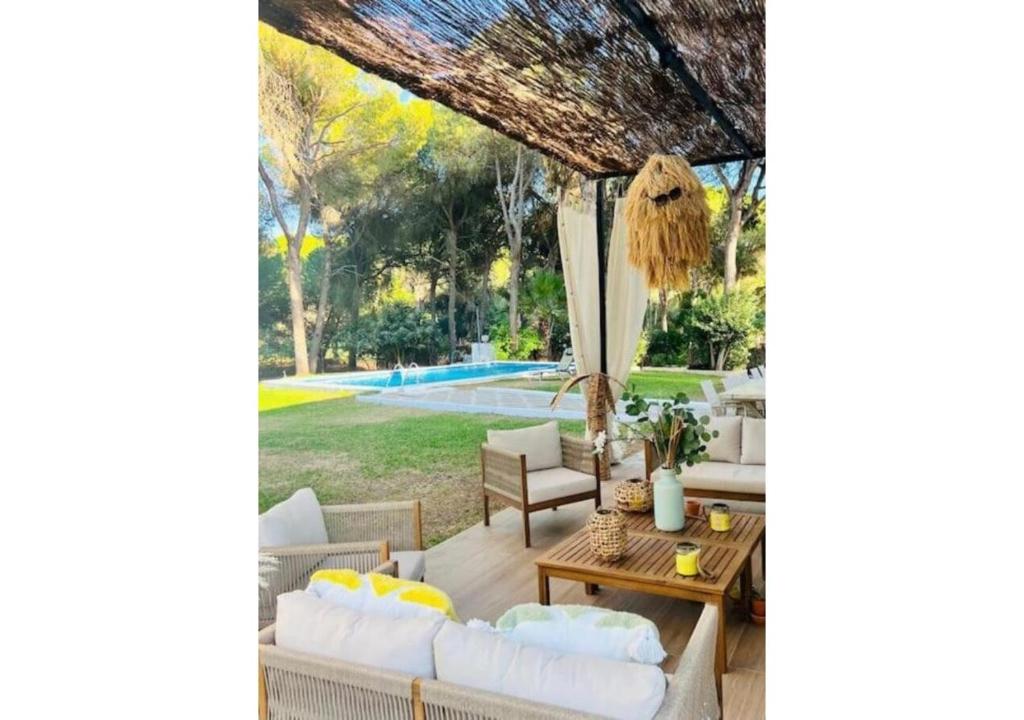 Villa Vida Libre, Sevilla