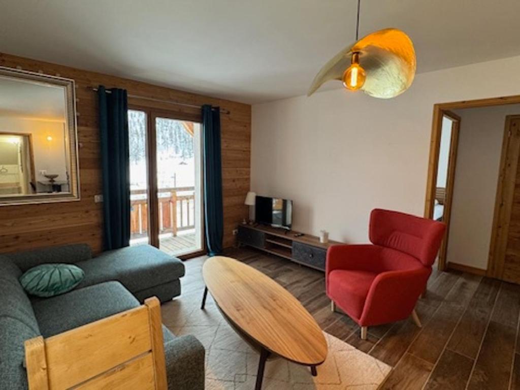 Appartement prestige à 50m des pistes avec balcon et vue - FR-1-445-215 - 1
