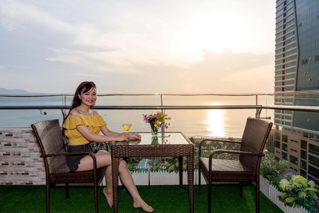 阿拉尼海景飯店 (Alani Sea View Hotel)