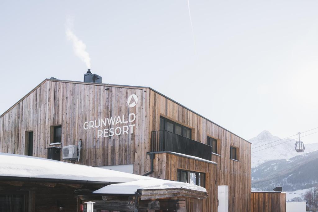 Grünwald Resort Sölden Appartements und Chalets mit Pool - 4
